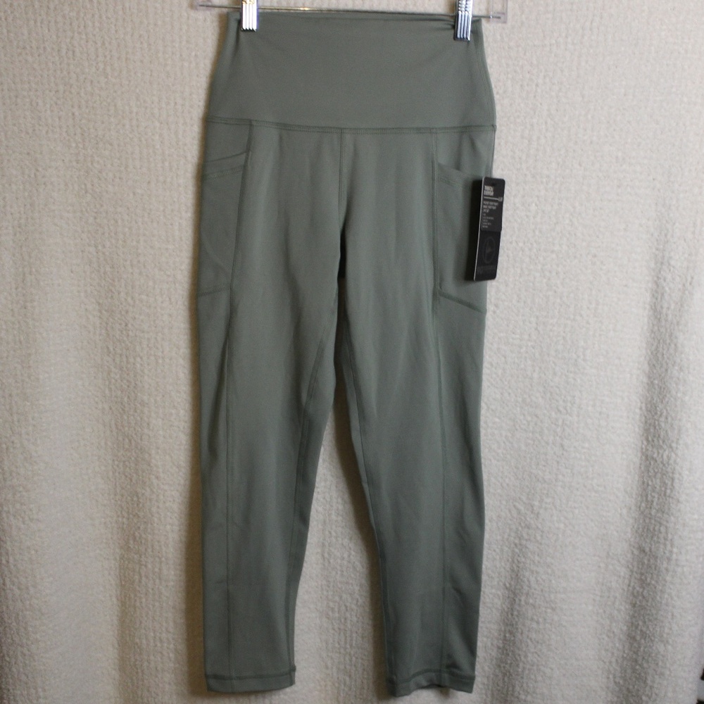 NWT 90 DEGREE by REFLEX Sage Green Legging with Pockets in Sz (S)
